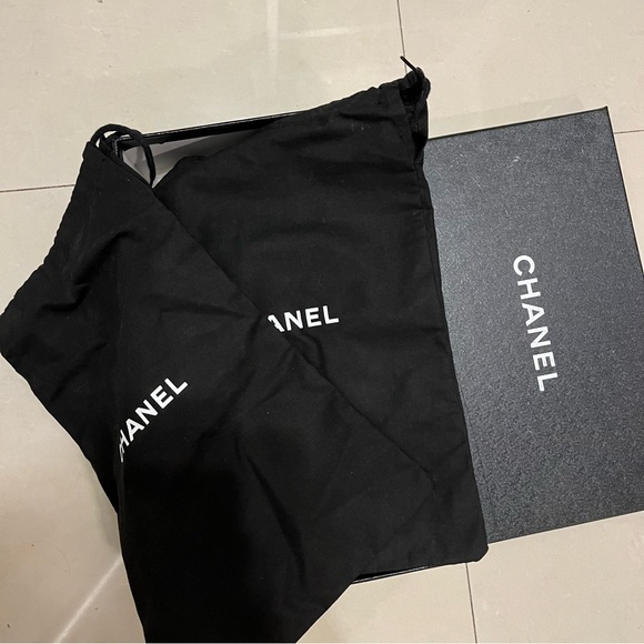 Chanel espadrilles gently worn - Picture 8 of 8